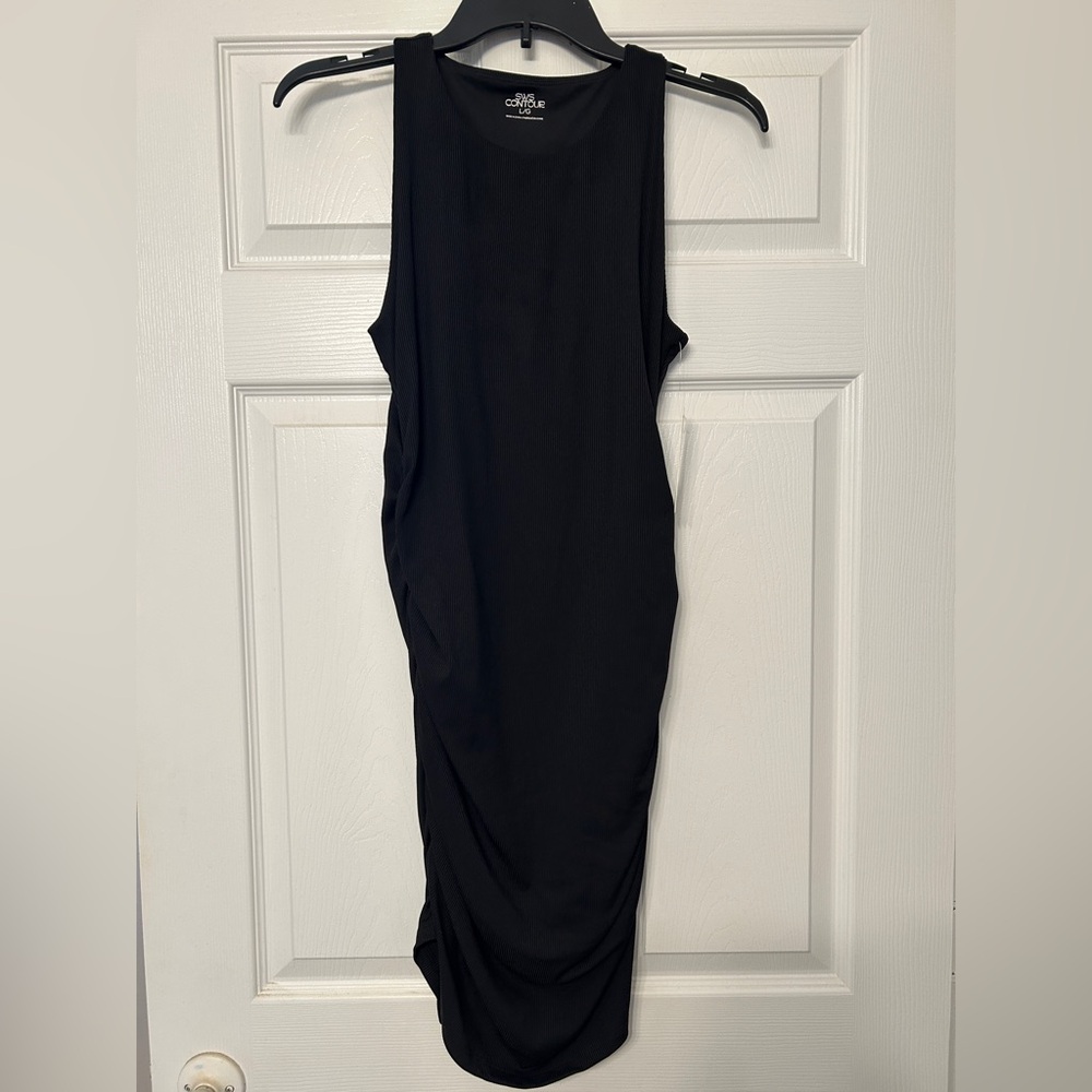 Ribbed Black Body-Con Dress